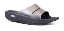 Oofos 35 OOfos Women's OOahh Luxe Slide Sandal - Latte