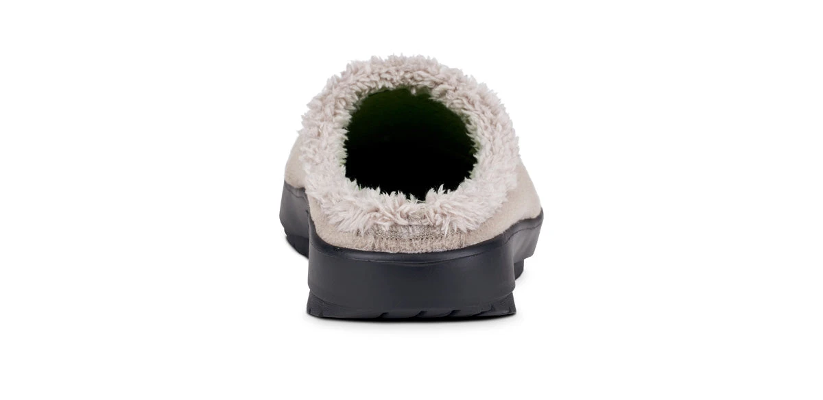 OOfos Men's OOcoozie Mule - Tawny 8 OOfos Men's OOcoozie Mule - Tawny - Image 8