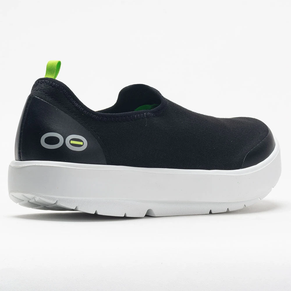 OOFOS OOmg EeZee Women's White/Black 6 OOFOS OOmg EeZee Women's White/Black - Image 6
