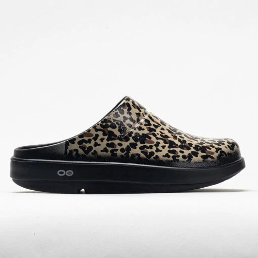 OOFOS OOcloog Limited Women's Black Leopard 3 OOFOS OOcloog Limited Women's Black Leopard -Oofos 631219 3