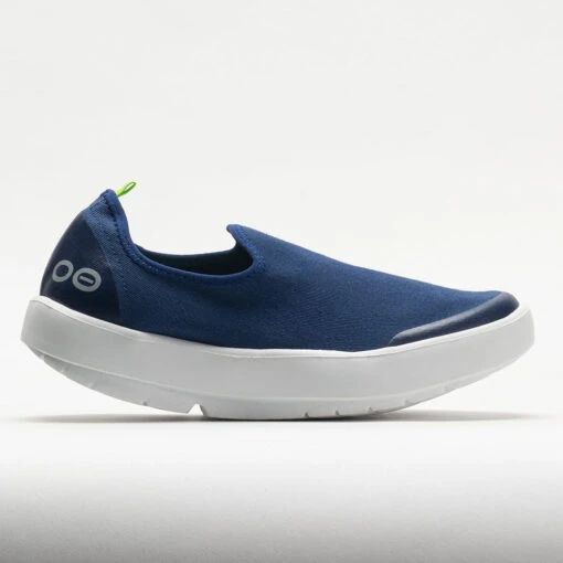 OOFOS OOmg EeZee Women's White/Navy 5 OOFOS OOmg EeZee Women's White/Navy -Oofos 631315 3
