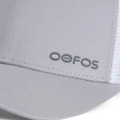 OOfos OOsnap Cap Unisex - White Gray 10 OOfos OOsnap Cap Unisex - White Gray -Oofos 7001WHTGRYUNISEX Shot03