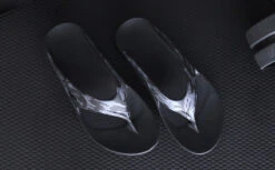 OOfos Women's OOriginal Sport Sandal - Black Camo -Oofos BlackCamoOOriginalSport