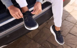 OOfos Men's OOmg Sport LS Low Shoe - White Black 13 OOfos Men's OOmg Sport LS Low Shoe - White Black -Oofos Mens Blk2