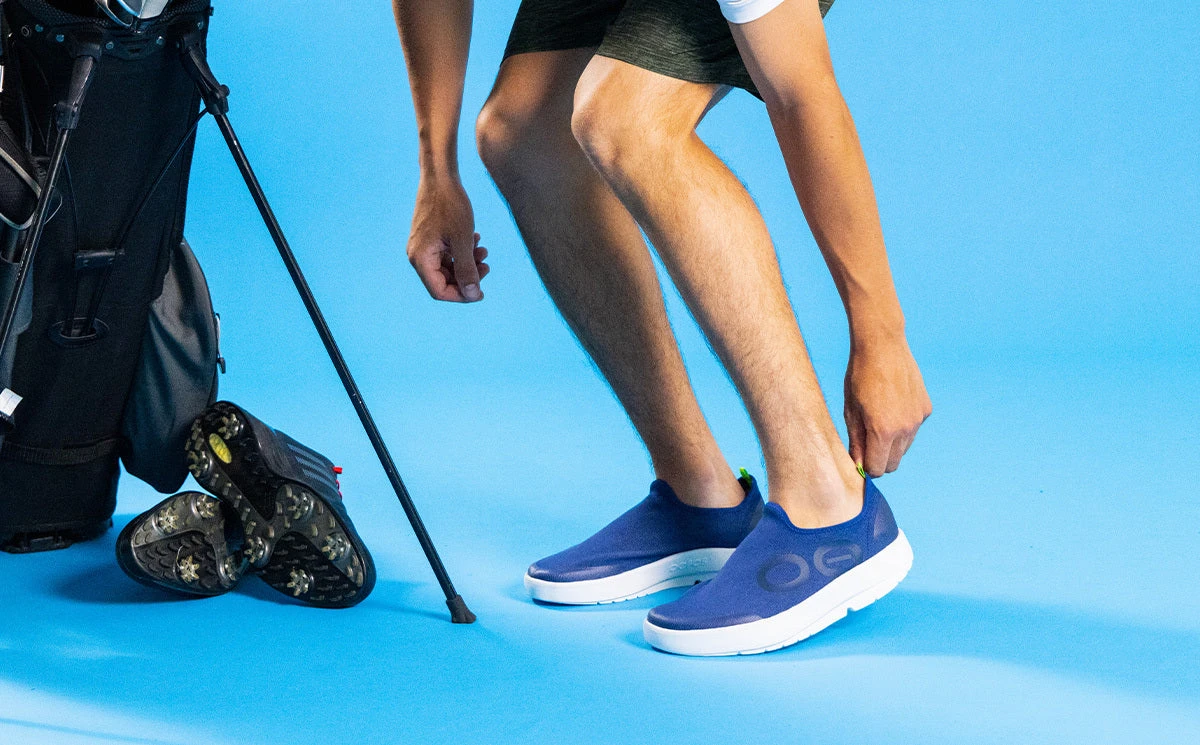 OOfos Men's OOmg EeZee Low Shoe - White Navy 5 OOfos Men's OOmg EeZee Low Shoe - White Navy - Image 5