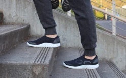 OOfos Men's OOmg Sport Low Shoe - White Black 12 OOfos Men's OOmg Sport Low Shoe - White Black -Oofos MicrosoftTeams image 10