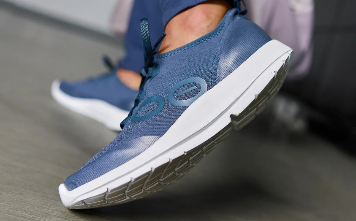 OOfos Women's OOmg Sport LS Low Shoe - Moroccan Blue 4 OOfos Women's OOmg Sport LS Low Shoe - Moroccan Blue - Image 4