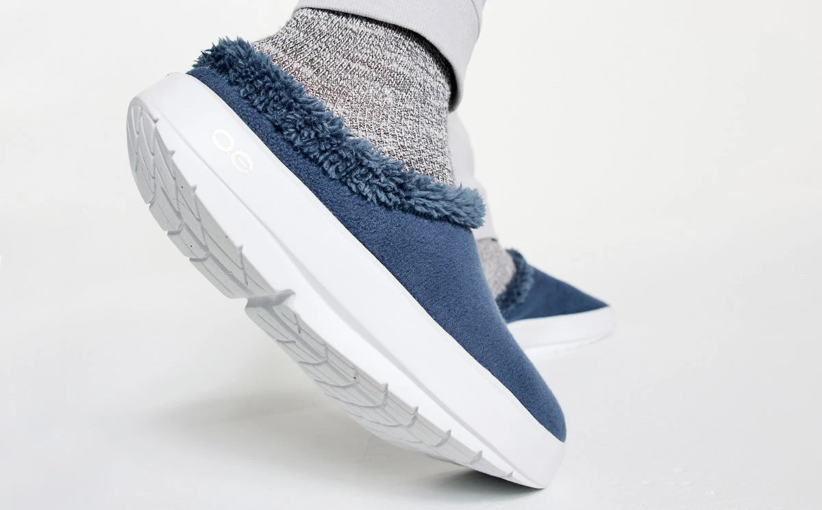 OOfos Men's OOcoozie Mule - Moroccan Blue 3 OOfos Men's OOcoozie Mule - Moroccan Blue - Image 3