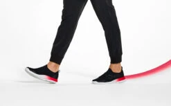 OOfos Men's OOmg Sport Low Shoe - Fire Fade -Oofos RedFade1